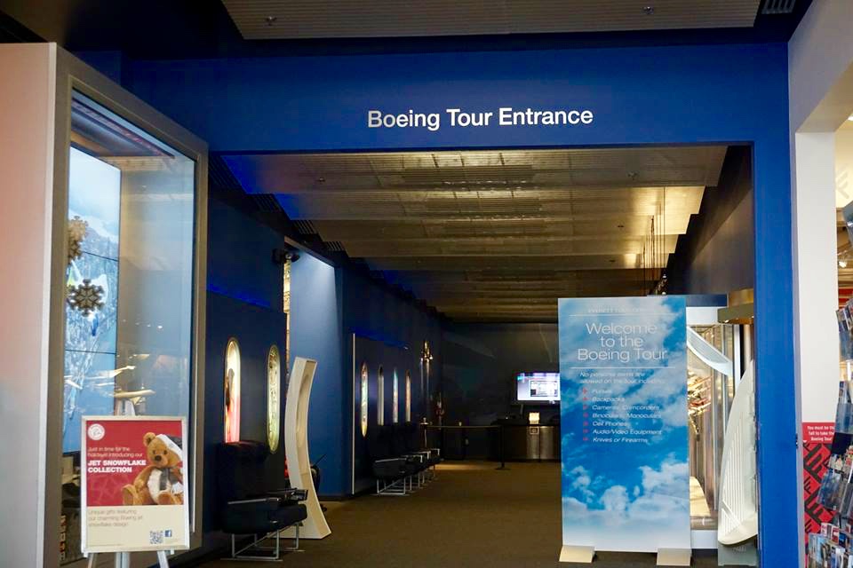 Tour pela fábrica da Boeing - o maior galpão do mundo