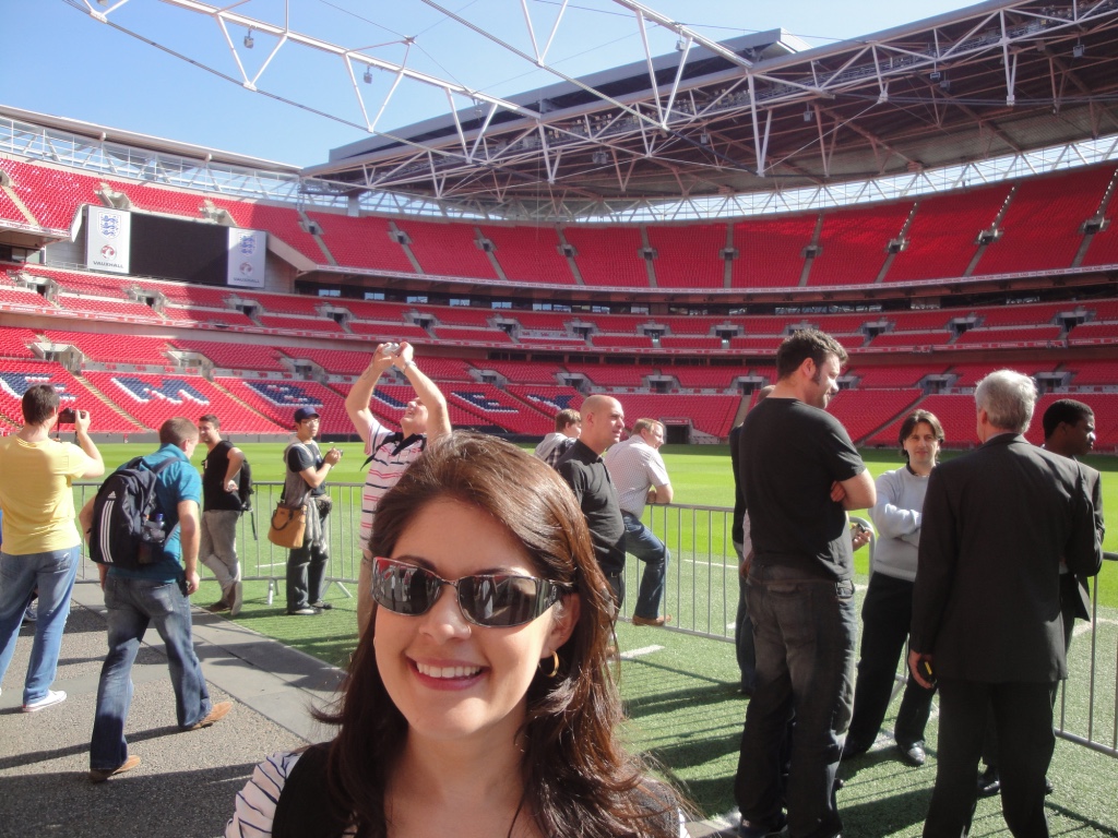Futebol: Tour no estádio Wembley em Londres