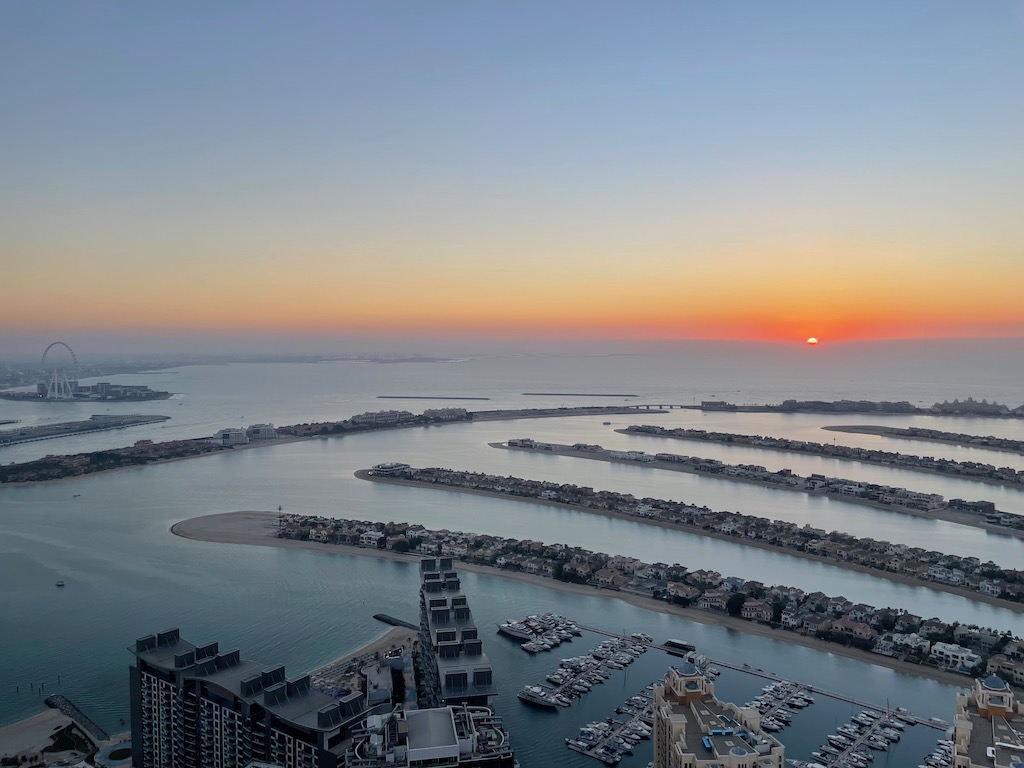 The View At The Palm: Lindas vistas de Palm Jumeirah em Dubai