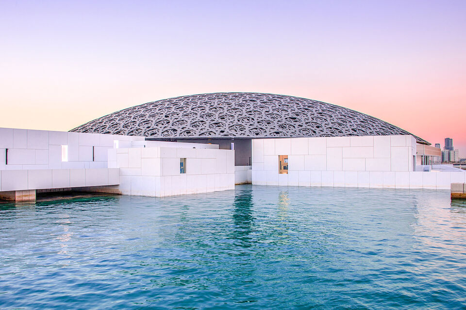 United Arab Emirates: What to do in Abu Dhabi 2-Day Itinerary