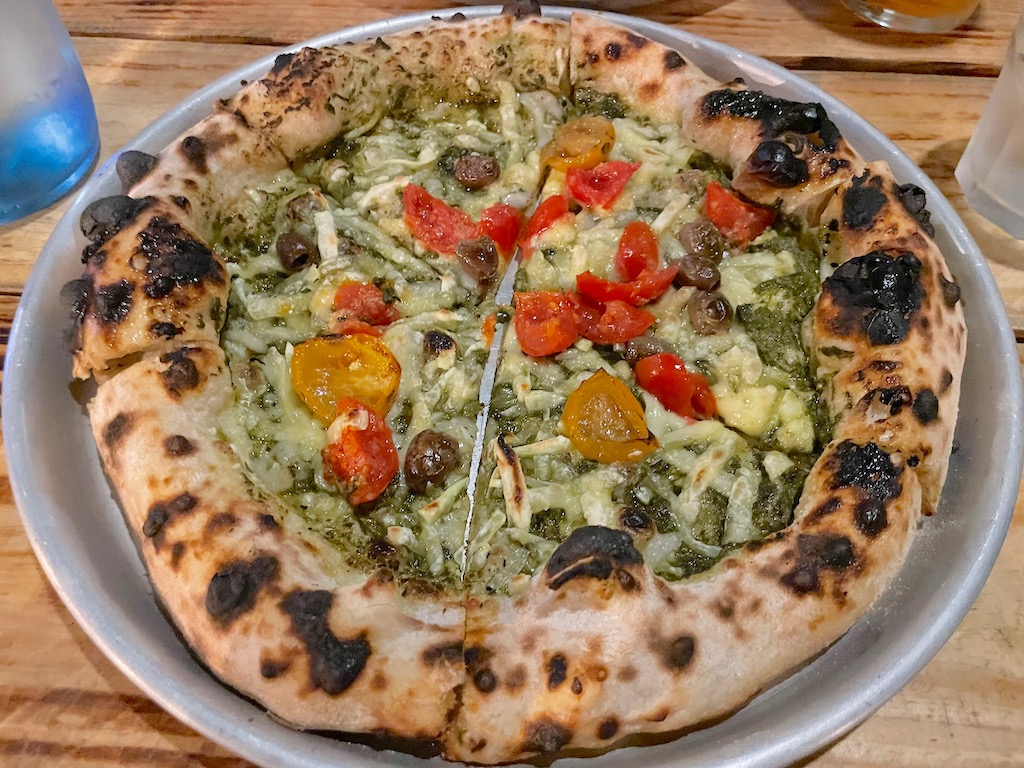Plant Base: Pizzas e petiscos veganos em Lisboa