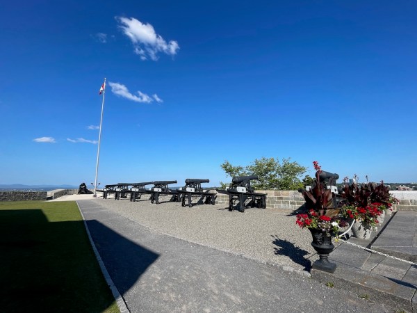 Canadá: Tour na histórica Citadelle de Québec - Viajonários
